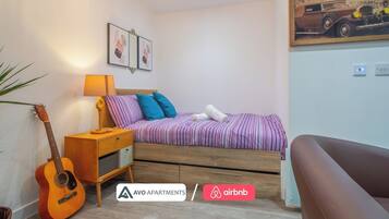 1 bedroom, iron/ironing board, travel crib, WiFi