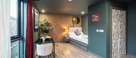 1 sovrum, strykjärn/strykbräda, wi-fi och sängkläder