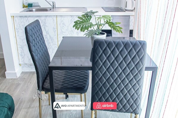 Fridge, microwave, stovetop, toaster