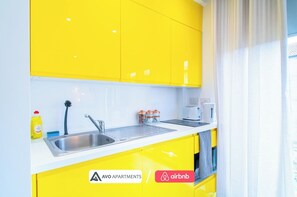 Fridge, microwave, stovetop, toaster