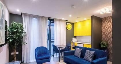 The Noir Apartment Sheffield – APT 12