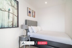 1 quarto, ferros/tábuas de passar roupa, Wi-Fi, roupa de cama