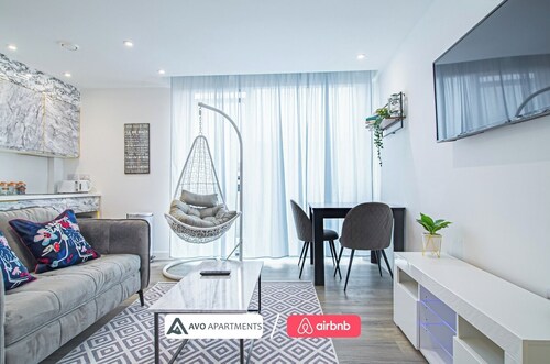 Stylish Central Studio With Hanging Chair – APT 2