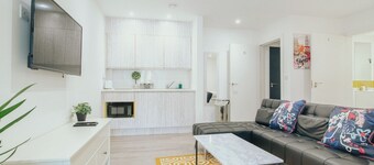 Modern Sheffield Studio With WiFi – APT 15