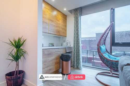 Eclectic Studio in Central Sheffield – APT 3