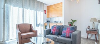 Retro Ground Floor Studio in Sheffield – APT 14