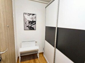 Apartment (One Bedroom Apartment)
