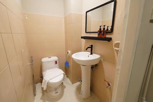 Deluxe Double Room | Bathroom