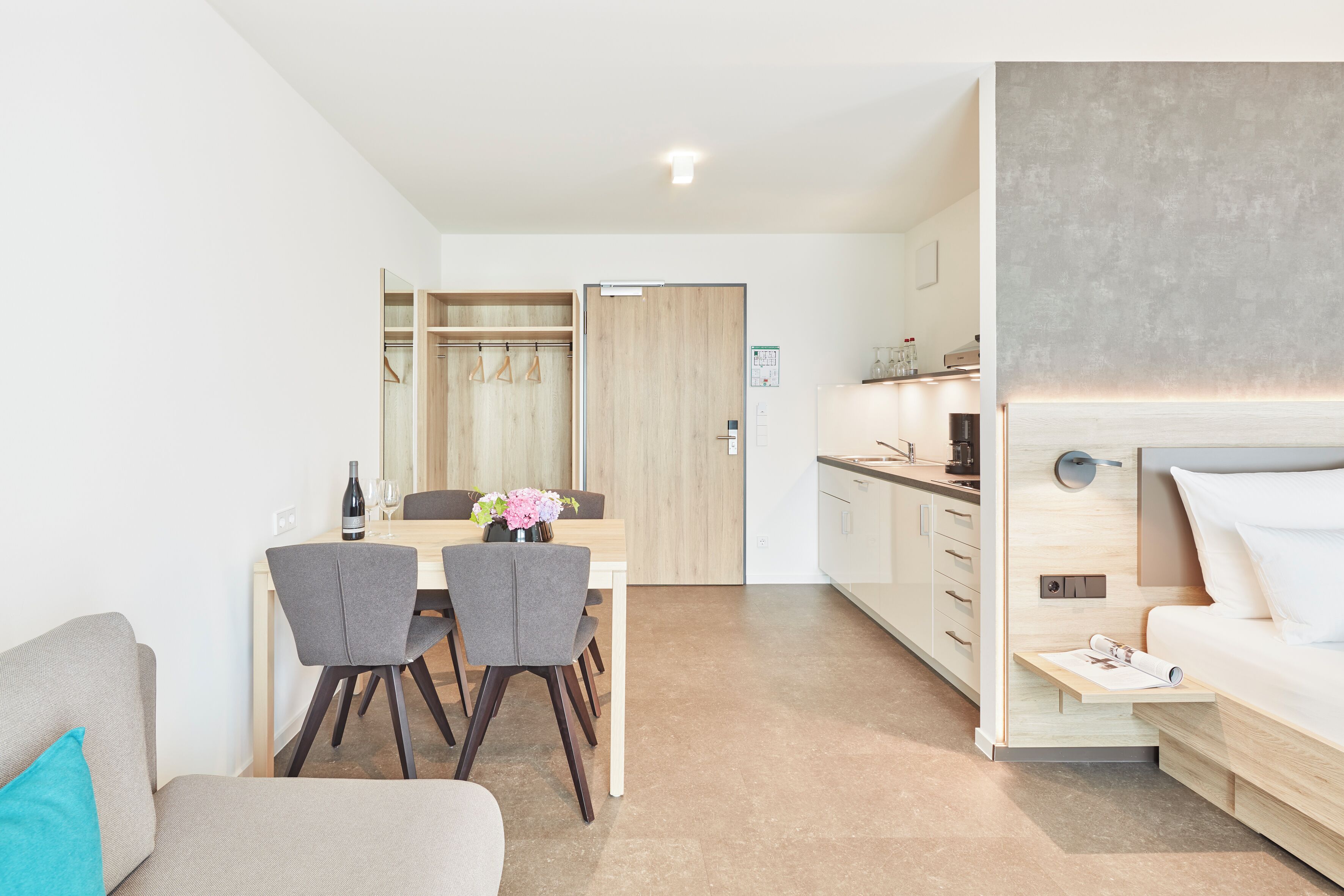 Studio | Coffres-forts dans les chambres, rideaux occultants