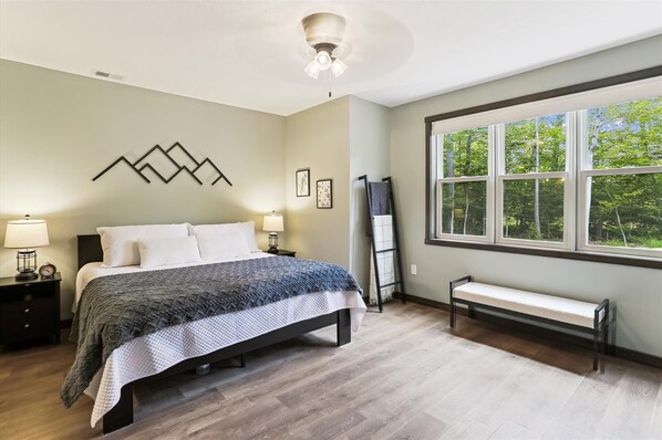 6 bedrooms, WiFi, bed sheets