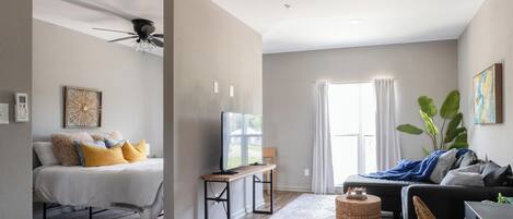 1 Schlafzimmer, Bügeleisen/Bügelbrett, kostenloses WLAN, Bettwäsche