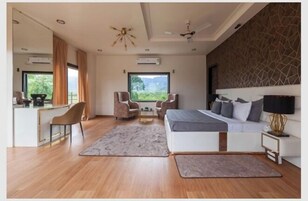 Luxury Villa, 2 Bedrooms, Balcony, Garden View | Free WiFi