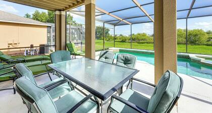 9 Mi to Disney World: Family Home w/ Lanai!