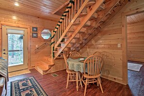 House (4 Bedrooms) | Interior - Creekside Cabin w/ Hot Tub in Gatlinburg! (Gatlinburg)