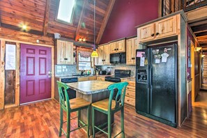 Talo (4 Bedrooms) | Sisätilat