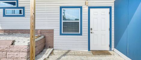 Apartment (0 Bedroom) | Interior