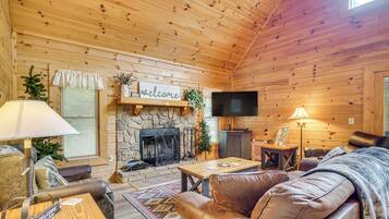 Rumah (2 Bedrooms) | Interior