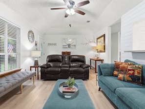 House (3 Bedrooms) | Interior - Peace, Space & Starry Nights: Ranch Home in Azle (Azle)
