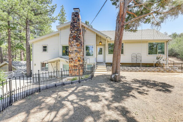 House (1 Bedroom) | Front of property - Trail Access & Snow Hill On-site: Big Bear Gem (Big Bear City)