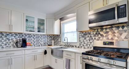 5 Mi to Dtwn Newark: Hillside Vacation Rental