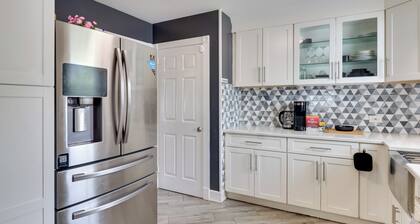 5 Mi to Dtwn Newark: Hillside Vacation Rental