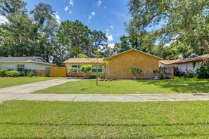 Apartment (0 Bedroom) | Interior