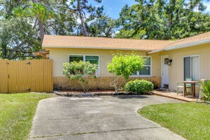 Apartment (0 Bedroom) | Interior