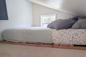 Apartment (0 Bedroom) | Interior