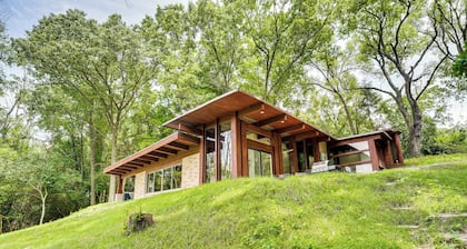 Fire Pits & Grill: Lakefront Jackson Home