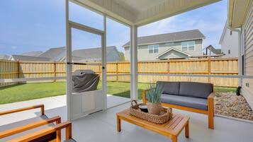 House (4 Bedrooms) | Interior