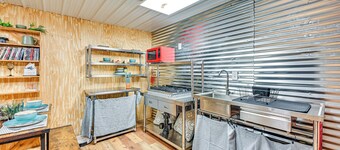 Easy I-30 Access: Cozy Texarkana Apt w/ Essentials