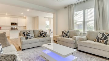 House (5 Bedrooms) | Bahagian dalam