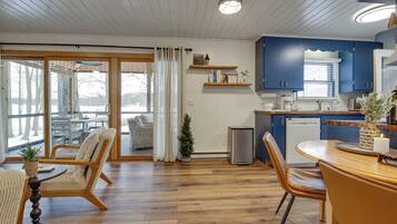 Cottage (2 Bedrooms) | Nội thất