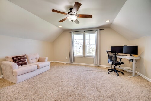 Backyard Oasis w/ Outdoor Kitchen! Moses Lake Home