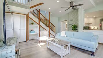 Apartment (2 Bedrooms) | Bahagian dalam