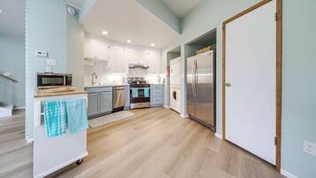 Apartment (2 Bedrooms) | Bahagian dalam