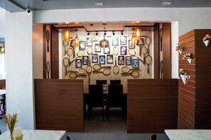 Lobby - OYO 1168 Gimaca Boutique Hotel & Cafe (Mandaluyong)