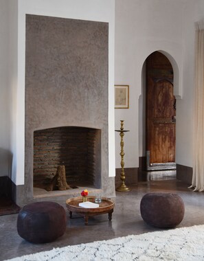 Luxury Διαμέρισμα | Χρηματοκιβώτιο στο δωμάτιο, δωρεάν Wi-Fi 