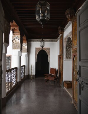 Deluxe lakosztály | Nappalirész