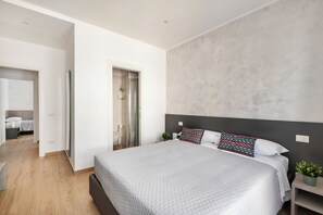 Apartment (2 Bedrooms)