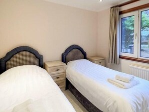 2 quartos, Wi-Fi de cortesia, roupa de cama