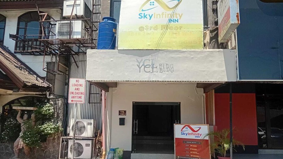 OYO 1169 Sky Infinity Inn