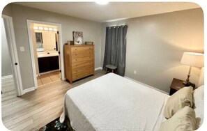 2 chambres, fer et planche à repasser, Wi-Fi gratuit, draps fournis