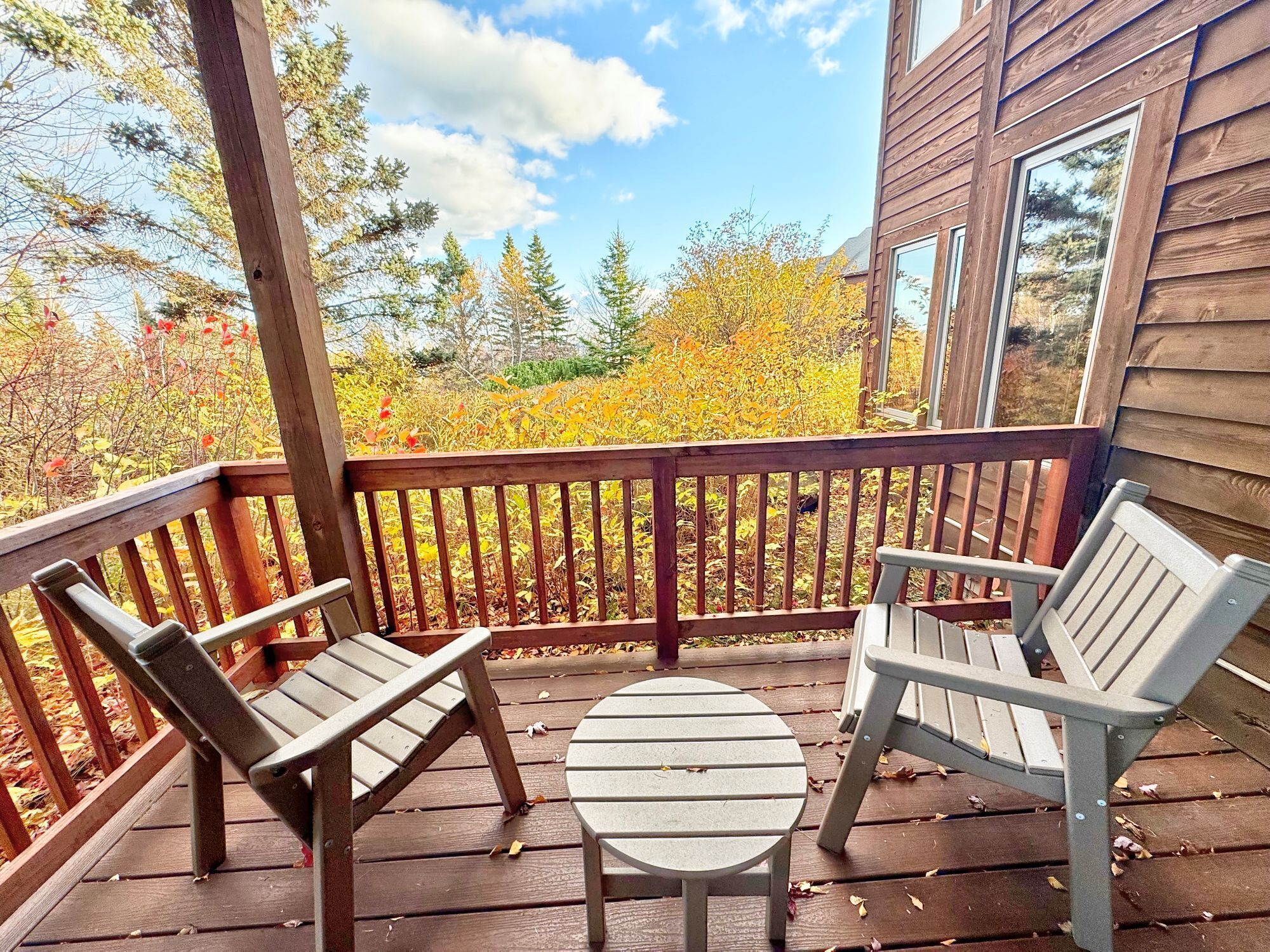 Double Room (Hillside lower left guest room) | Individually decorated, individually furnished, free WiFi, bed sheets