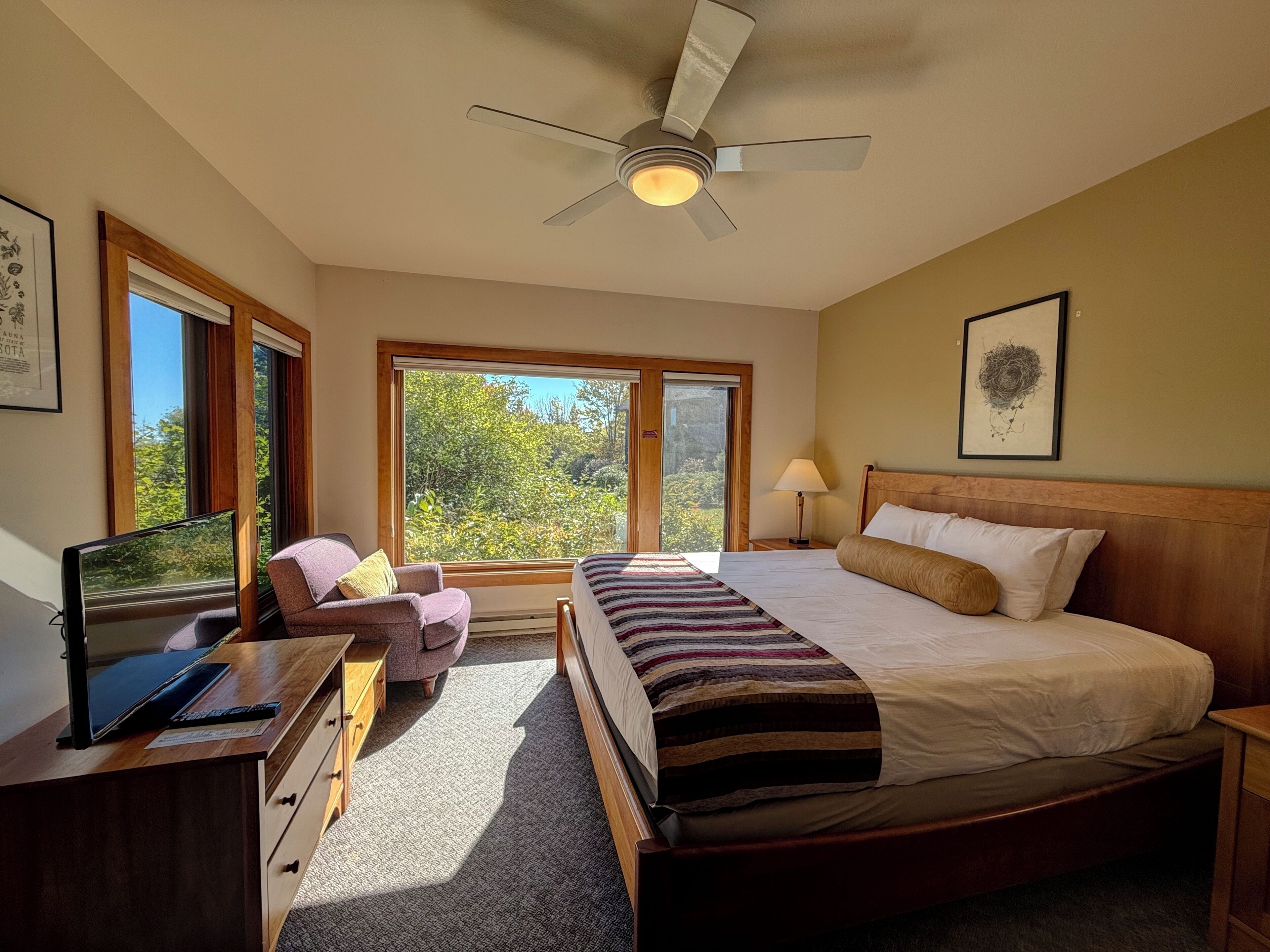 Individually decorated, individually furnished, free WiFi, bed sheets