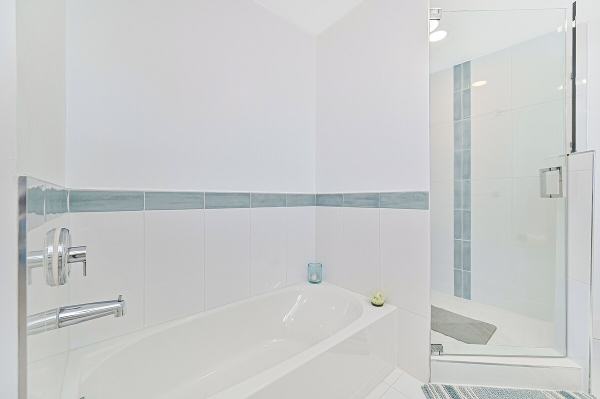 Photo 43 of Coastal Hideaway - Minutes to Barefoot & Bonita Beach