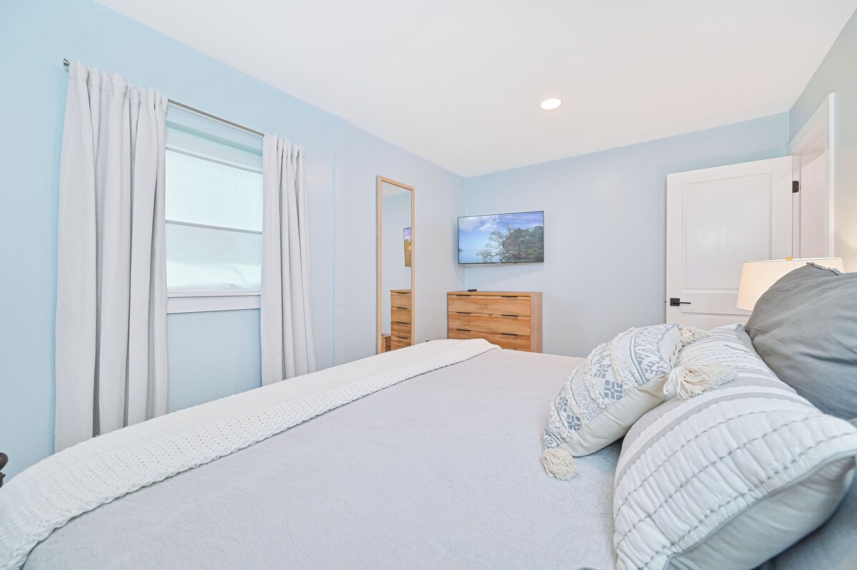 Photo 27 of Coastal Hideaway - Minutes to Barefoot & Bonita Beach