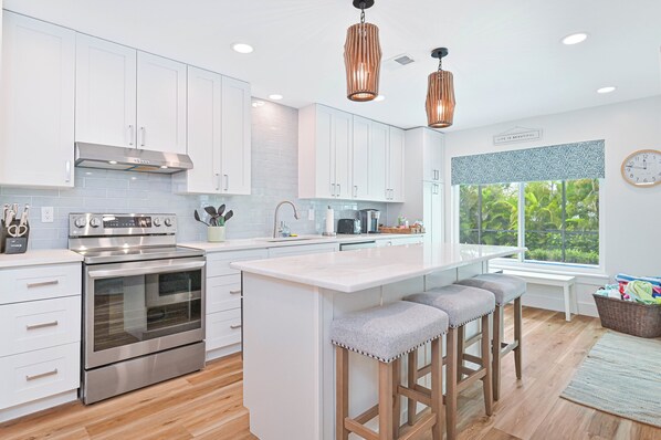 Fridge, microwave, oven, dishwasher