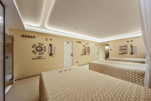 Deep-tissue massages, massages