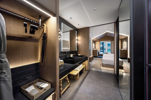 Healing mind International Hotel Guangzhou Tianhe Sports Center Linhexi Metro Station Branch